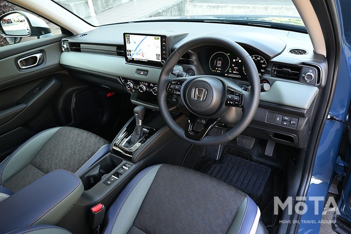 新型ヴェゼルの内装