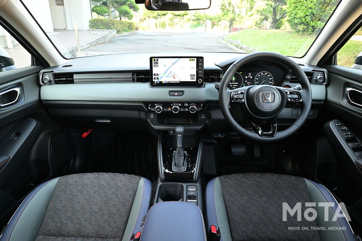 ホンダ ヴェゼル（e:HEV X  HuNTパッケージ 4WD）