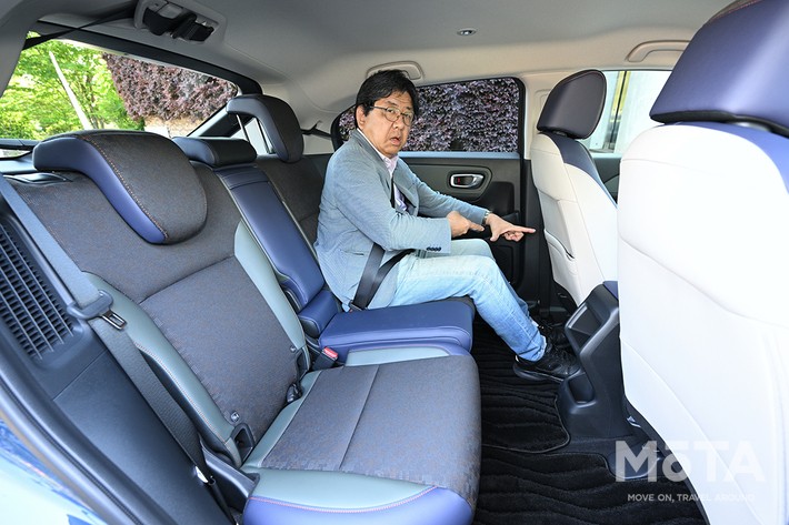 ホンダ ヴェゼル（e:HEV X  HuNTパッケージ 4WD）