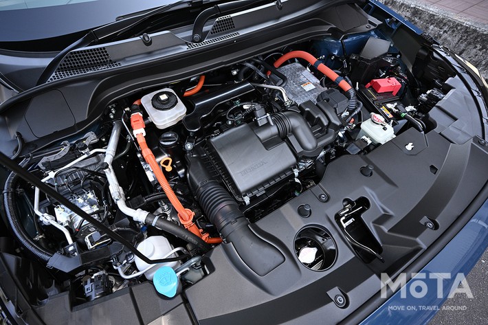 ホンダ ヴェゼル（e:HEV X  HuNTパッケージ 4WD）