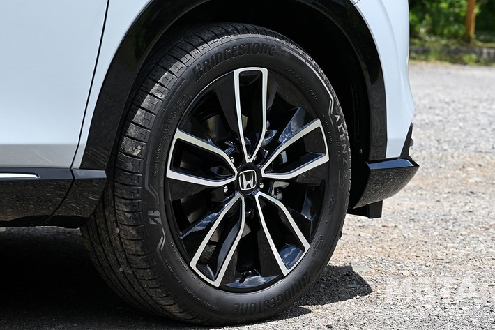 ホンダ ヴェゼル（e:HEV Z  2WD）