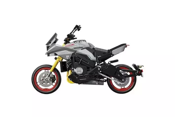 組み立てる『SUZUKI KATANA ブロック』が成田空港に登場|【業界先取り