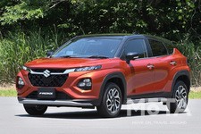 スズキ フロンクス