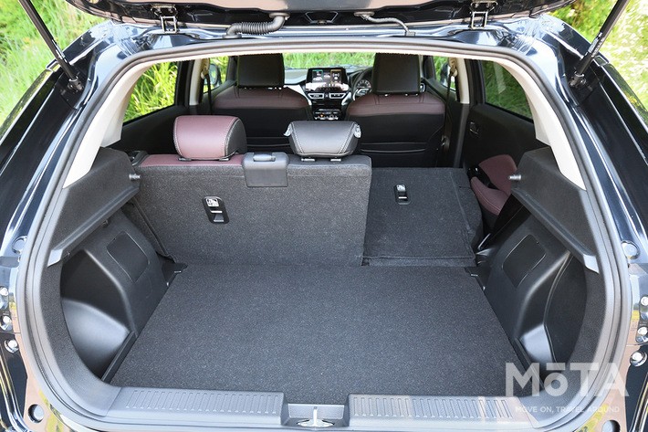 スズキ フロンクス