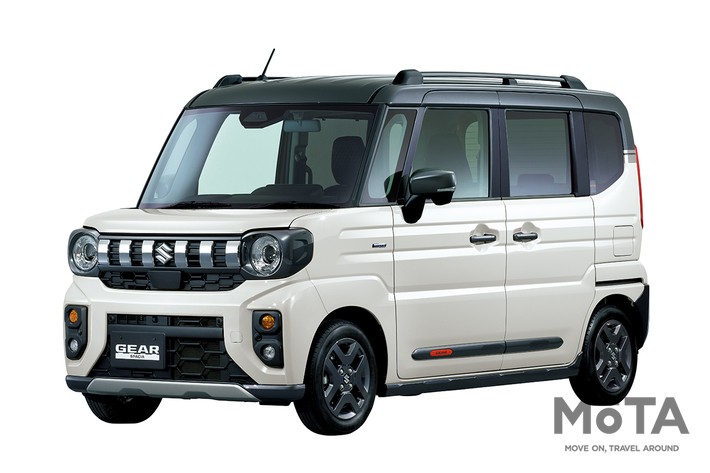 新型スペーシアギア(ソフトベージュメタリック ガンメタリック2トーンルーフ)