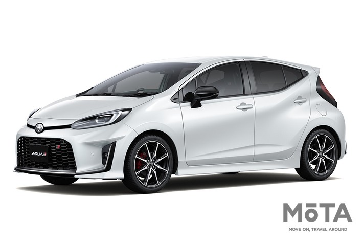 トヨタ アクア GR SPORT