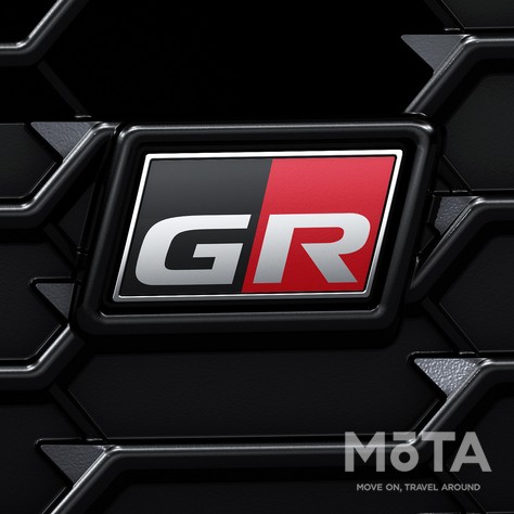 トヨタ アクア GR SPORT