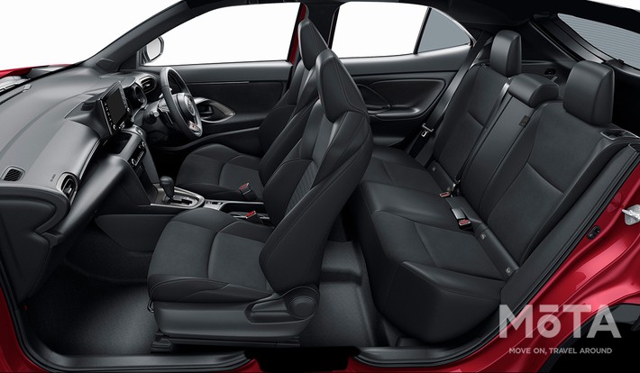 トヨタ ヤリスクロス GR SPORT