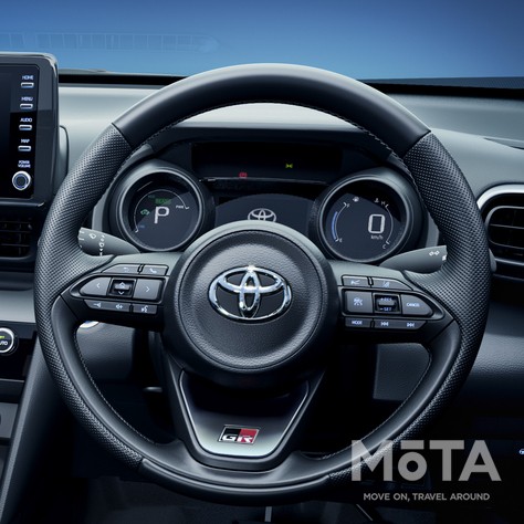 トヨタ ヤリスクロス GR SPORT