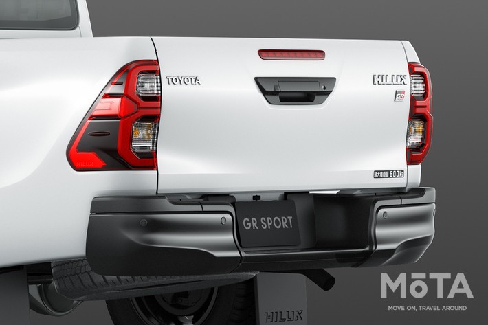 トヨタ ハイラックス GR SPORT