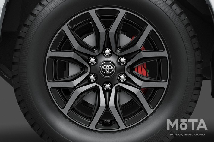 トヨタ ハイラックス GR SPORT