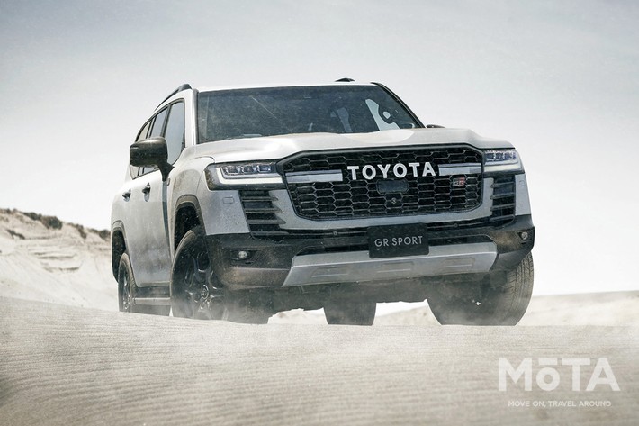 トヨタ ランドクルーザー GR SPORT