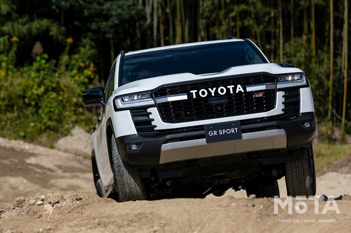 トヨタ ランドクルーザー GR SPORT