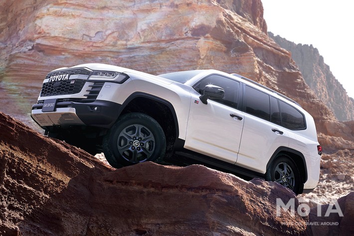 トヨタ ランドクルーザー GR SPORT