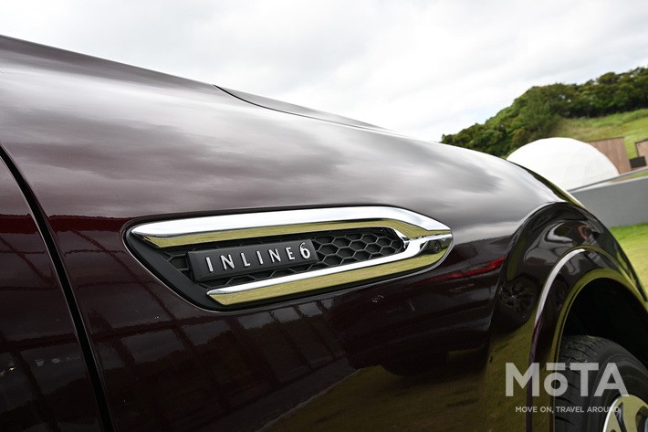 マツダ CX-80 XD-HYBRID プレミアムモダン