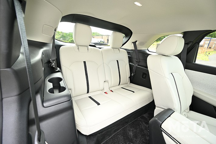 マツダ CX-80 XD-HYBRID プレミアムモダン