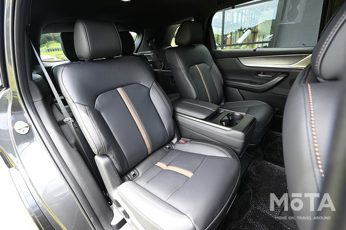 マツダ CX-80 XD-HYBRID エクスクルーシブスポーツ