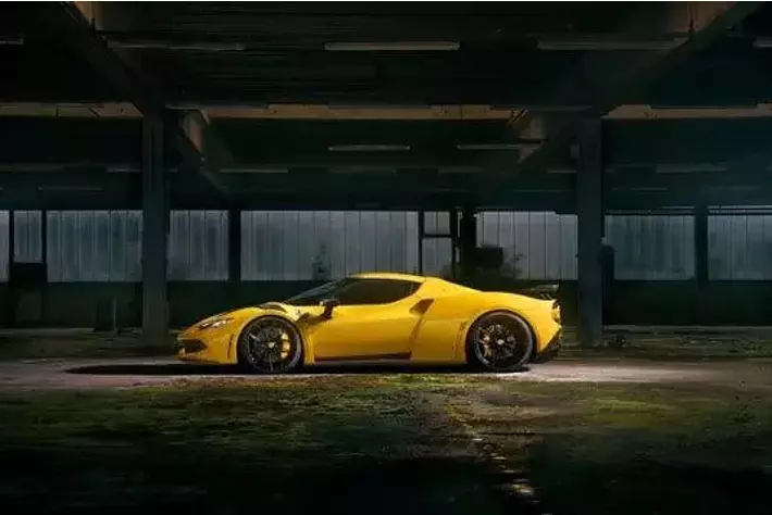 フェラーリ575GTC 限定 ノビテック 世界15台限定！ワイドボディ化の新型フェラーリ「296GTB