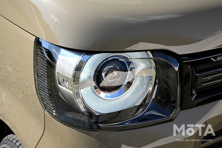 N-BOXジョイのヘッドランプ