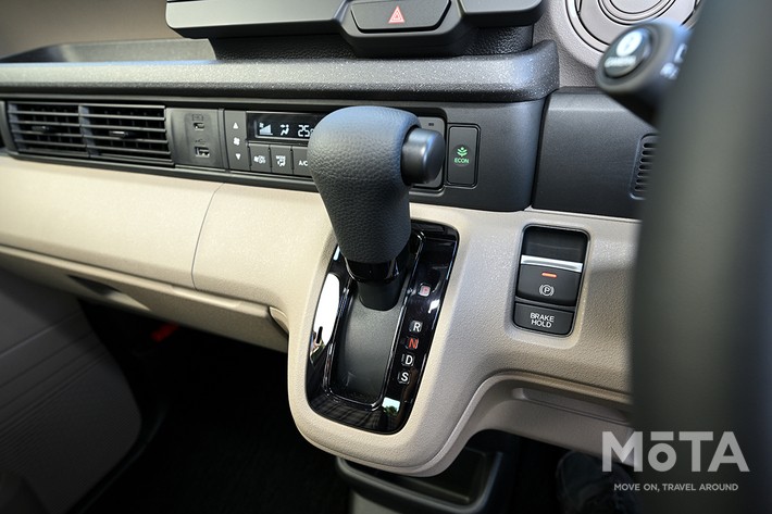 ホンダ N-BOXジョイ