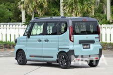 スズキ スペーシアギア