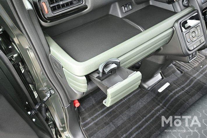 スズキ スペーシアギア