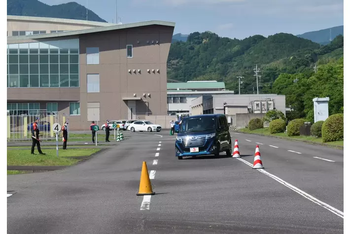 【JAF静岡】マイカーで参加する「ドライバーズセミナー　一般コース（半日）」を開催します