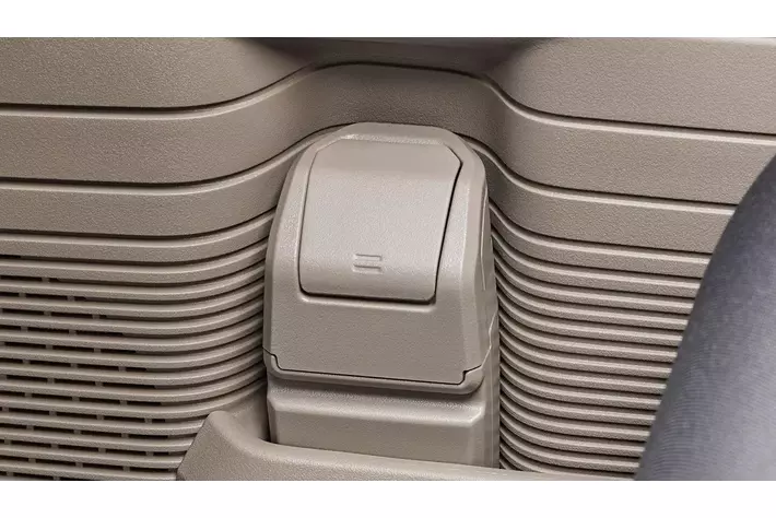 「N-BOX JOY」や「アルファード」などにぴったり。車種専用、メーカー専用品が9月に続々発売