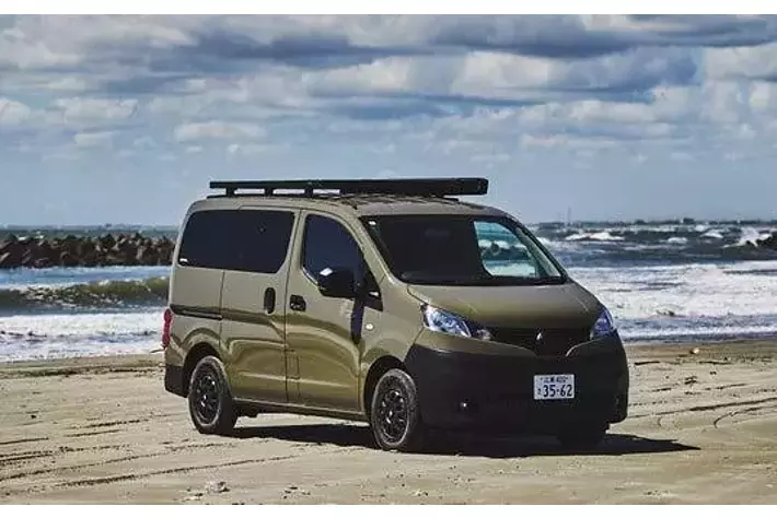 GORDON MILLER MOTORS「GMLVAN C-01 Limited Edition」を発売