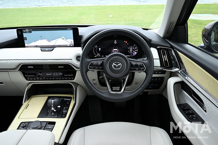 マツダ CX-80 PHEV プレミアムモダン