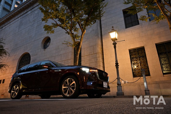 マツダ CX-80 PHEV プレミアムモダン