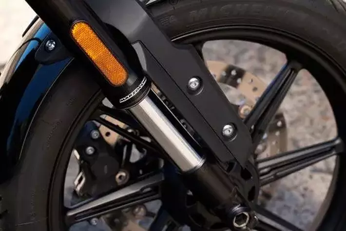 トライアンフから新型「SPEED TWIN 900」発表のお知らせ|【業界先取り