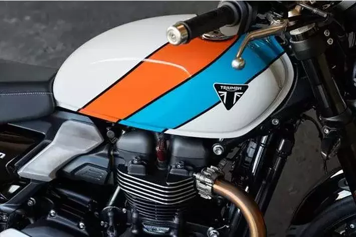 トライアンフから新型「SPEED TWIN 900」発表のお知らせ|【業界先取り