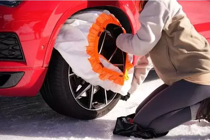 布製タイヤチェーン「イッセ・スノーソックス」TYPEIIを発表|【業界