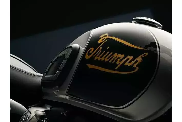 【年末値下げ】超稀少Thomas Adams1949 first edition トライアンフから、25年のモダンクラシック限定車として「ICON EDITION