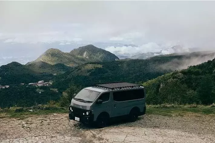 GORDON MILLER MOTORS新型車両「GMLVAN V-02」を発表|【業界