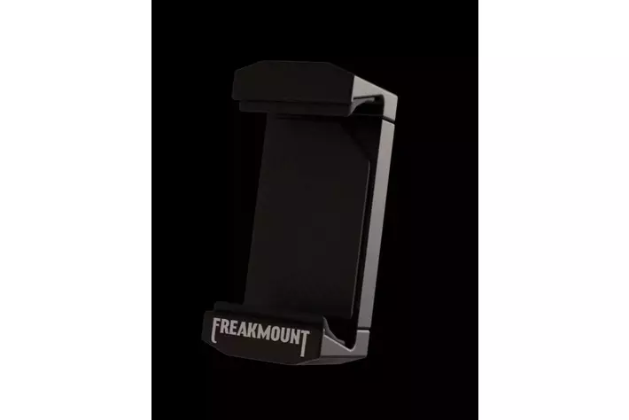 バイク用超強力マグネット式スマホホルダー『FREAKMOUNT』が“2.0
