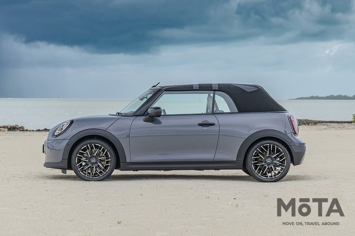 BMW ミニ クーパーコンバーチブル