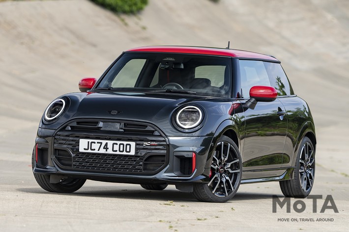 BMW ミニ クーパーJCW