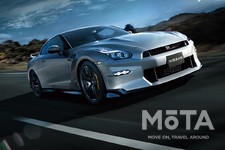 日産がGT-RとフェアレディZの年賀状を発売|歴代のシリーズに 日産がGT-RとフェアレディZの年賀状を発売|歴代のシリーズに