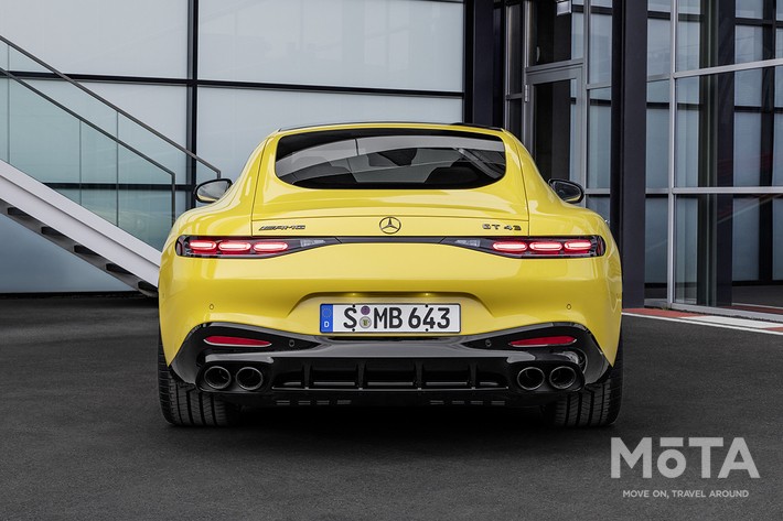 メルセデスAMG  GT43クーペ