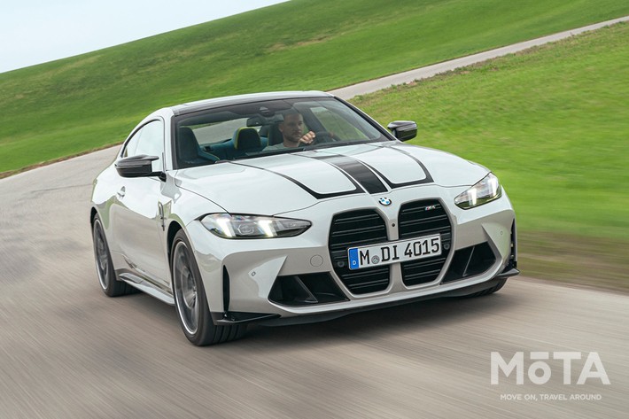 BMW M4クーペ