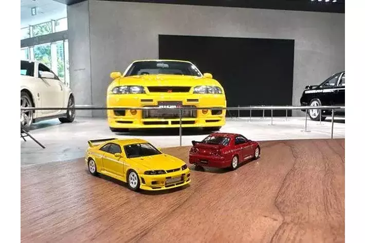 京商】KYOSHO MINI CAR & BOOK 第20弾「NISMO 400R」を発売！|【業界