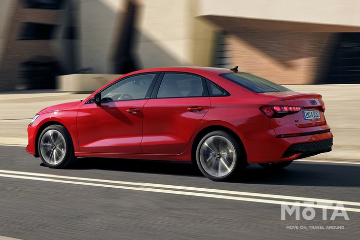 アウディ A3セダン