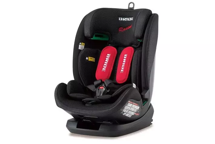 大好評のBRIDEチャイルド・ジュニアシートシリーズ「コンフォルテ
