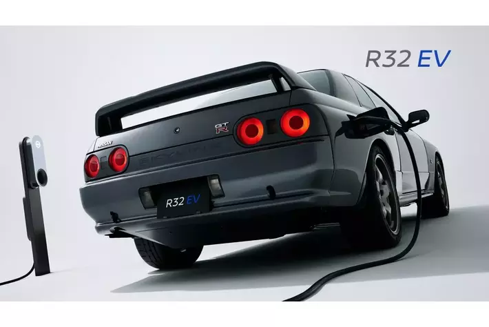 2025 コンベンションカー ニッサンスカイライン GT-R 右向き 1台 Hot Wheels Japan Convention 2025 NISSAN SKYLINE GT-R BNR34
