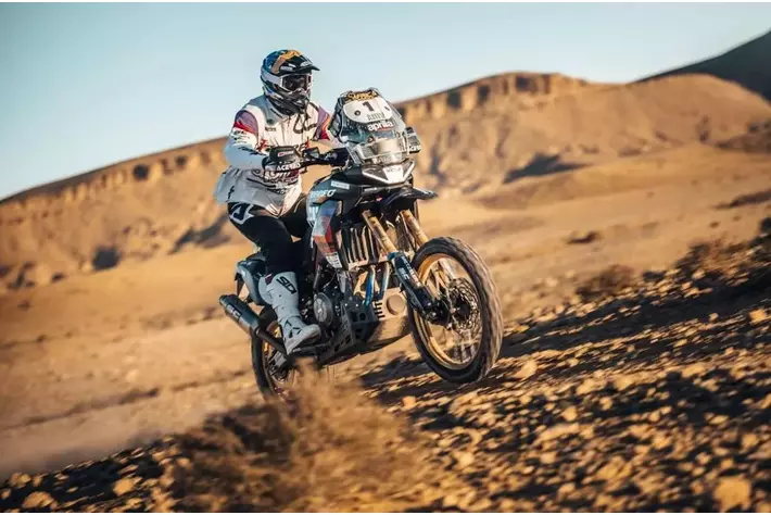 アプリリア・トゥアレグがアフリカ・エコ・レースを2年連続で総合優勝の快挙