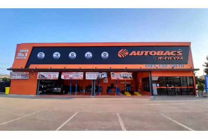 オートバックス　タイ２店舗　新規オープン