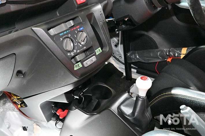 ダイハツミライースモータースポーツ参戦車