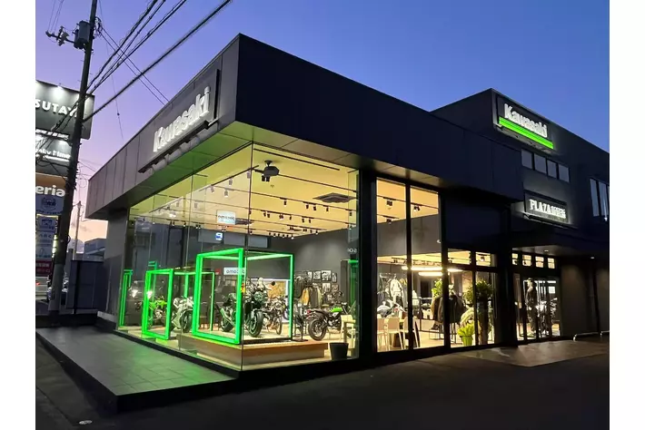 美しい瀬戸内海と山々に囲まれた愛媛県新居浜市に「カワサキ プラザ新居浜」が2025年1月17日(金)にリニューアルオープン！